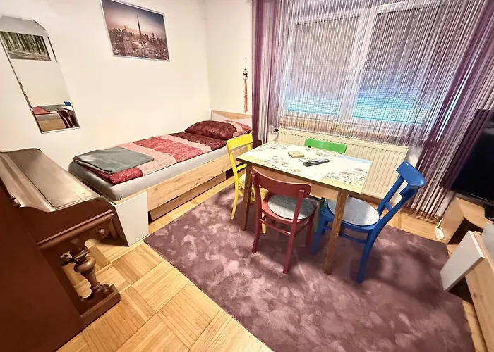 Haus Gruber - Valentina & Gabriel In Der Waldheimat